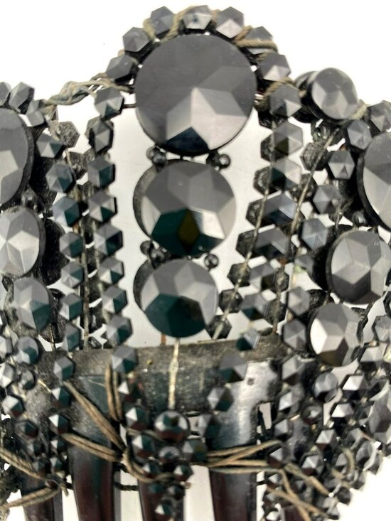 Antique Victorian Mourning Comb Jet Black Beads Beaded Faceted Spanish style main image 8